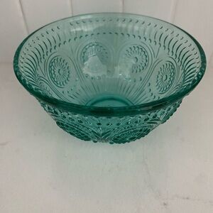 The Pioneer Woman Small Elegant Teal Glass Bowl